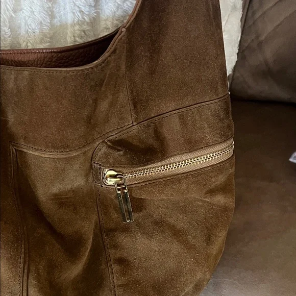 Tory Burch Tan Suede Hobo Bag with Gold Accents - Picture 3 of 15